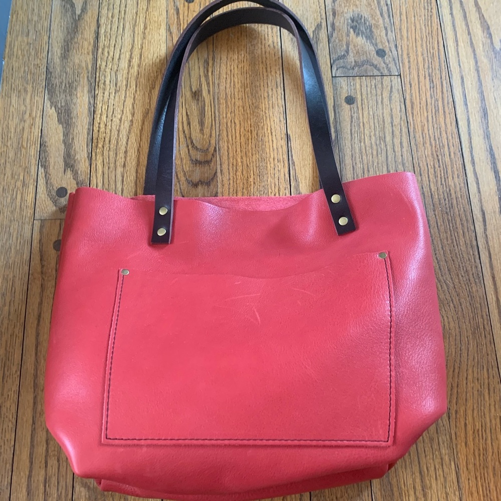 Portland Leather Medium Tote